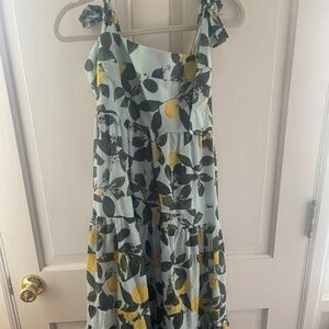 Chicwish lemon dress large with tie shoulders beautiful